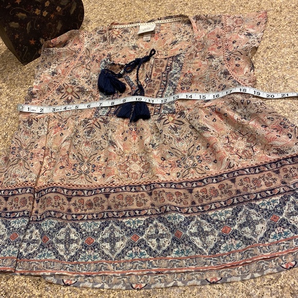 Knox Rose Pink or Peach Lightweight Top Blouse With Tassels Small - Picture 6 of 13